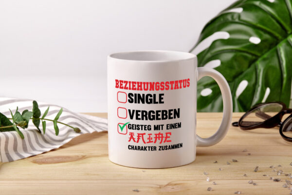 Beziehungsstatus | Single | Vergeben | Geistig mit einem - Tasse Weiss - Kaffeetasse / Geschenk / Familie