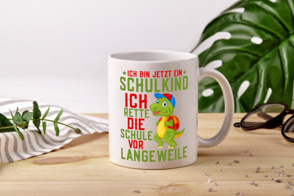 Schulkind | Langeweile | Schulbeginn | Comic | Dinosaurier - Tasse Weiss - Kaffeetasse / Geschenk / Familie