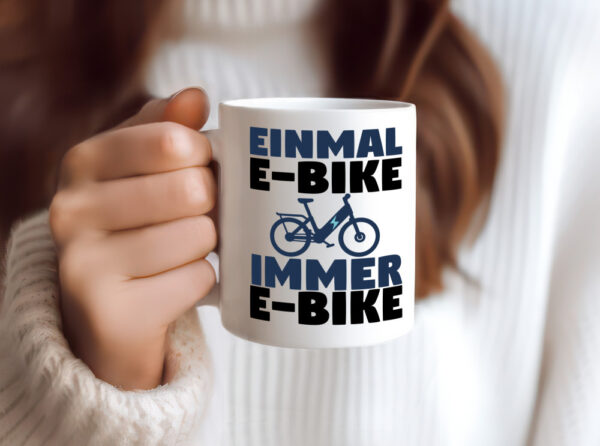 E-Bike Fahrer | Radfahrer Tasse | Fahrrad | Elektrorad - Tasse Weiss - Kaffeetasse / Geschenk / Familie