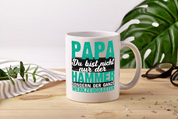 Papa ist der Hammer | Vatertag | Geburtstag | Kinder - Tasse Weiss - Kaffeetasse / Geschenk / Familie