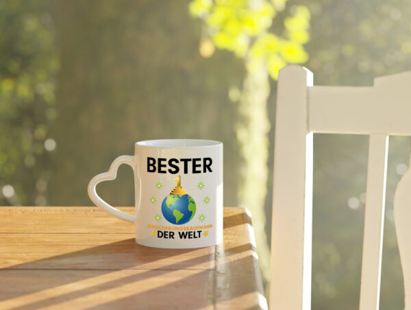 Welt Bester Versicherungskaufmann | Kaufmann - Herzhenkel Tasse - Kaffeetasse / Geschenk / Familie