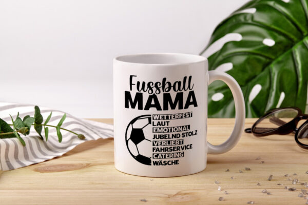 Fußball Mama | Fußball | Muttertag - Tasse Weiss - Kaffeetasse / Geschenk / Familie