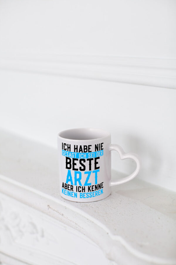 Bester Arzt | Ärzte | Doktor | Selbstbewusst | Krankenhaus - Herzhenkel Tasse - Kaffeetasse / Geschenk / Familie