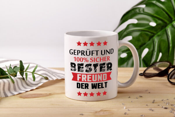 Geprüft & Sicher bester Freund | Freundschaft - Tasse Weiss - Kaffeetasse / Geschenk / Familie