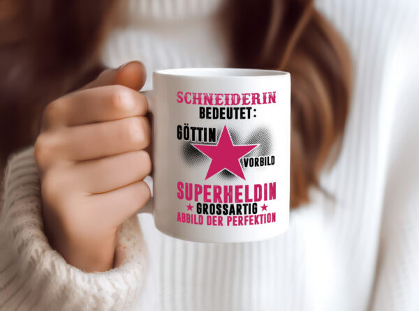Bedeutung von Schneiderin | Beruf Schneiderei - Tasse Weiss - Kaffeetasse / Geschenk / Familie