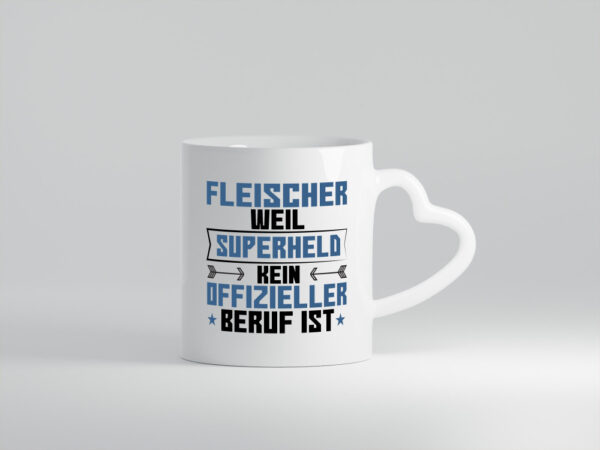 Superheld Fleischer | Schlachterei - Herzhenkel Tasse - Kaffeetasse / Geschenk / Familie