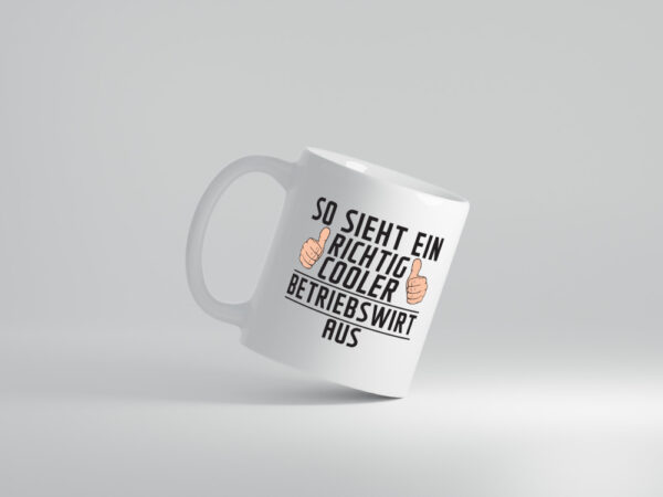 Richtig Cooler Betriebswirt | Betriebswirtschaft - Tasse Weiss - Kaffeetasse / Geschenk / Familie