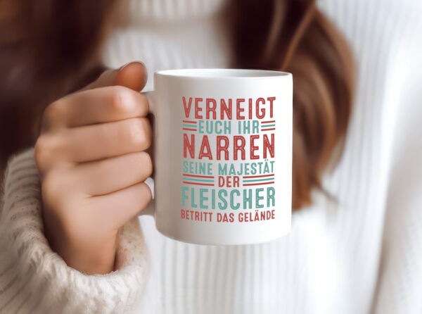 Verneigt euch: Fleischer | Schlachterei - Tasse Weiss - Kaffeetasse / Geschenk / Familie