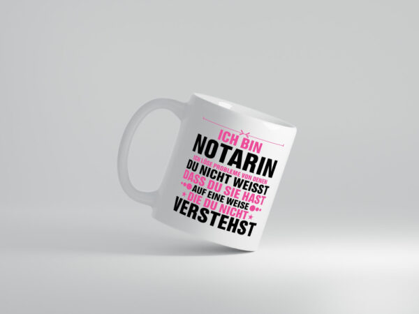 Löse Probleme: Notarin | Juristin - Tasse Weiss - Kaffeetasse / Geschenk / Familie