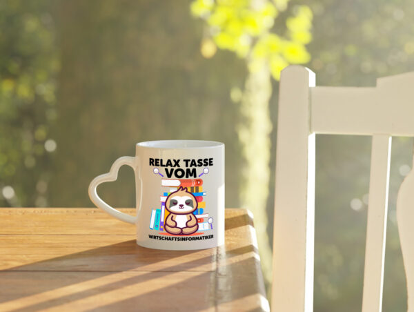 Relax Tasse: Wirtschaftsinformatiker | Informatik - Herzhenkel Tasse - Kaffeetasse / Geschenk / Familie