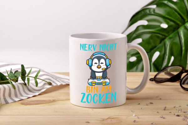 Nerv nicht | Zocker | Gamer | PC | Freunde | Pinguin-Comic - Tasse Weiss - Kaffeetasse / Geschenk / Familie