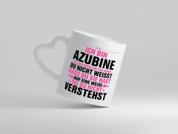 Löse Probleme: Azubine | Ausbildung | Lehre | Lehrling - Herzhenkel Tasse - Kaffeetasse / Geschenk / Familie