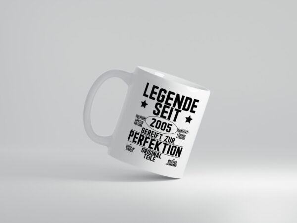 Legende seit 2005 | Geburtstag | Gut gereift | Whiskey Logo - Tasse Weiss - Kaffeetasse / Geschenk / Familie