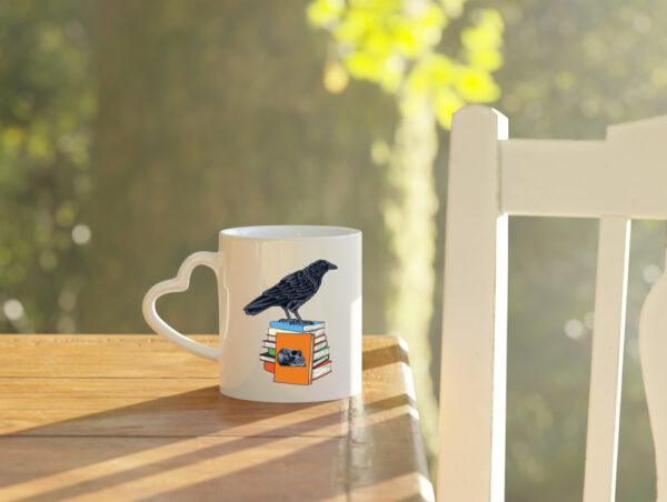 Rabe Motiv | Bücherwurm Tasse | Bücher lesen - Herzhenkel Tasse - Kaffeetasse / Geschenk / Familie