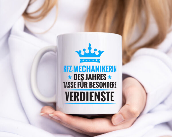 Besonderer Verdienst: KFZ-Mechanikerin | Mechaniker | KFZ - Tasse Weiss - Kaffeetasse / Geschenk / Familie