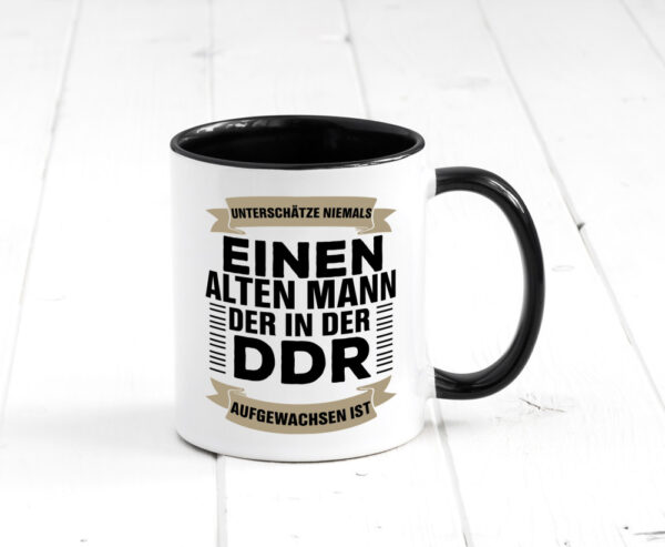 DDR Männer | Ostdeutschland | Opa | Ossi | Vatertag Farbige Tasse - Kaffeetasse / Geschenk / Familie