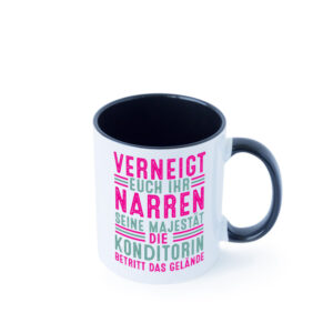 Verneigt euch: Konditorin | Konditorei Farbige Tasse - Kaffeetasse / Geschenk / Familie