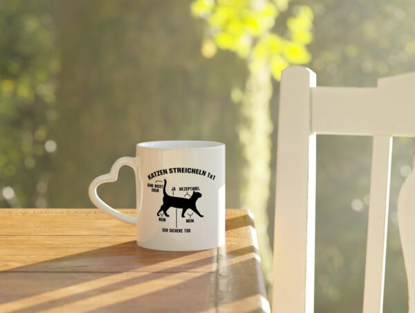 Katzen streicheln 1x1 | Katzenliebhaber | Lustige Katze - Herzhenkel Tasse - Kaffeetasse / Geschenk / Familie