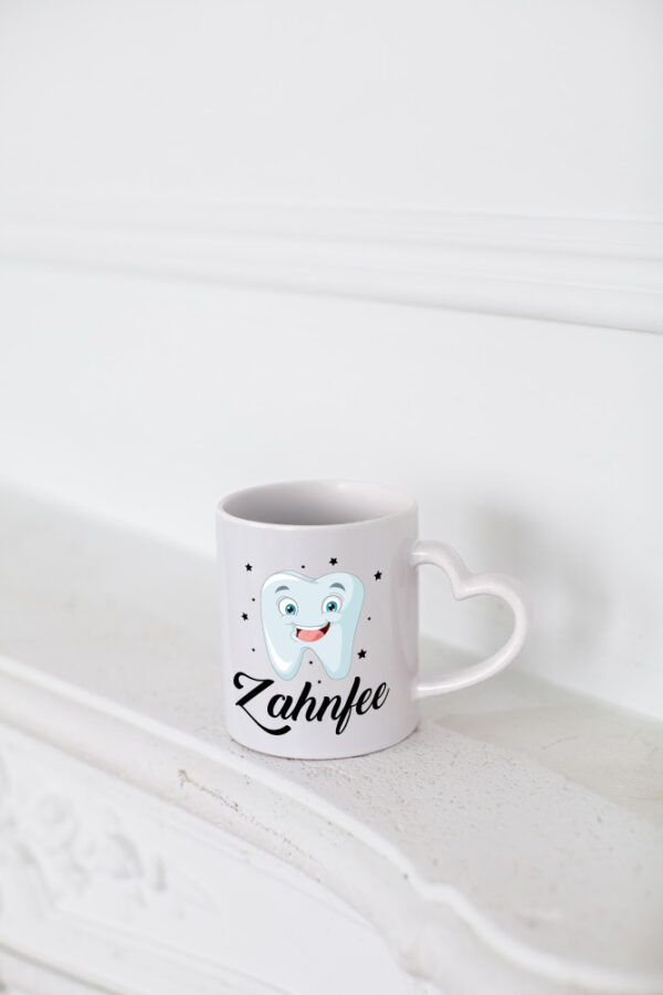 Zahnfee | Zahnarzt | Zahnarztpraxis - Herzhenkel Tasse - Kaffeetasse / Geschenk / Familie