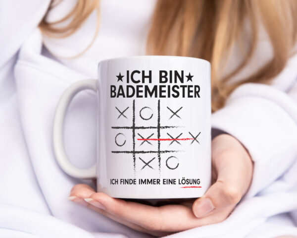 Lösung Finden: Bademeister | Rettungsschwimmer - Tasse Weiss - Kaffeetasse / Geschenk / Familie