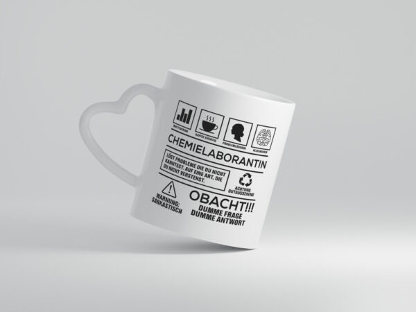 Achtung Probleme Chemielaborantin | Laborantin | Chemie - Herzhenkel Tasse - Kaffeetasse / Geschenk / Familie