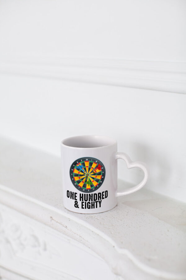 Dart | Dart Spieler | Dart Pfeil - Herzhenkel Tasse - Kaffeetasse / Geschenk / Familie