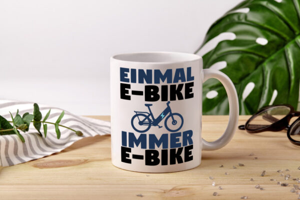 E-Bike Fahrer | Radfahrer Tasse | Fahrrad | Elektrorad - Tasse Weiss - Kaffeetasse / Geschenk / Familie