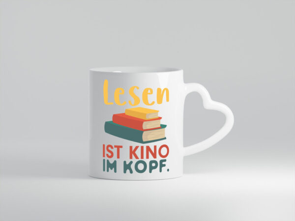 Buch Spruch | Lesen Tasse | Bücherwurm | Kopfkino - Herzhenkel Tasse - Kaffeetasse / Geschenk / Familie