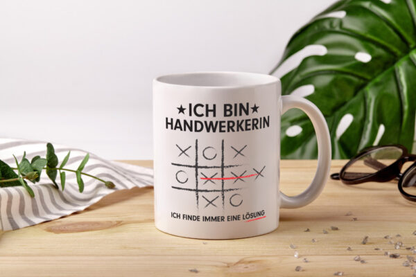 Löse Probleme: Handwerkerin | Handwerkerinnen - Tasse Weiss - Kaffeetasse / Geschenk / Familie