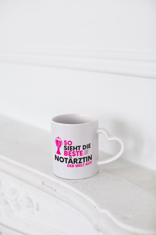 Die Weltbeste Notärztin | Ärztin - Herzhenkel Tasse - Kaffeetasse / Geschenk / Familie