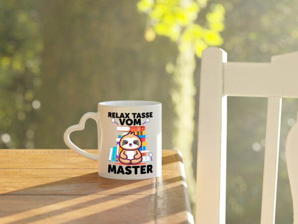 Relax Tasse: Master | Universität | Student - Herzhenkel Tasse - Kaffeetasse / Geschenk / Familie
