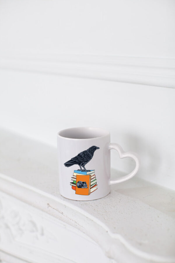 Rabe Motiv | Bücherwurm Tasse | Bücher lesen - Herzhenkel Tasse - Kaffeetasse / Geschenk / Familie