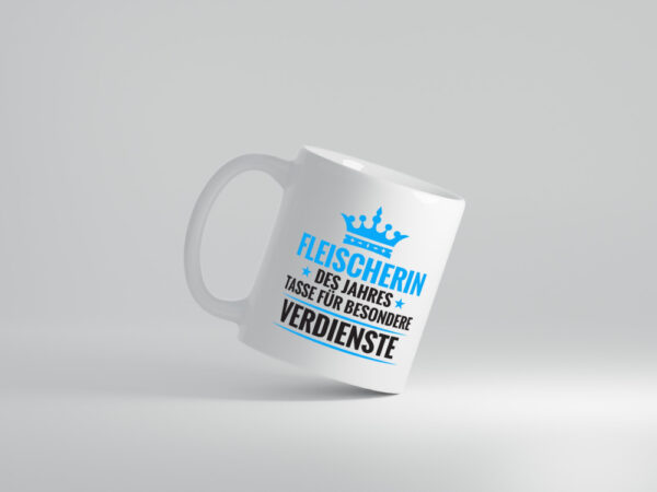 Besonderer Verdienst: Fleischerin | Schlachterei - Tasse Weiss - Kaffeetasse / Geschenk / Familie