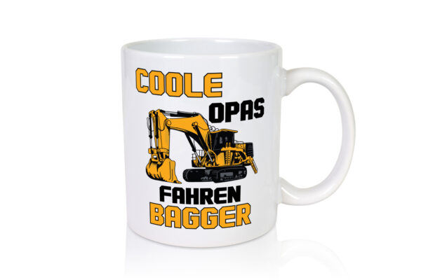 Coole Opas fahren Bagger | Baggerfahrer | Opa - Tasse Weiss - Kaffeetasse / Geschenk / Familie