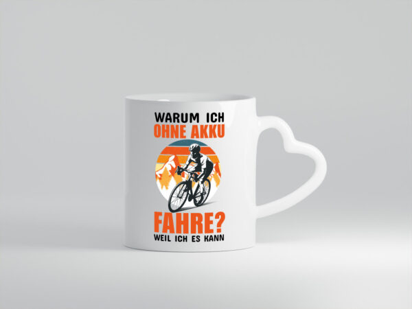 Ich fahre ohne Akku - Herzhenkel Tasse - Kaffeetasse / Geschenk / Familie