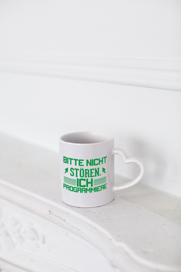 Bitte nicht stören, programmiere | IT | Coding | Software - Herzhenkel Tasse - Kaffeetasse / Geschenk / Familie