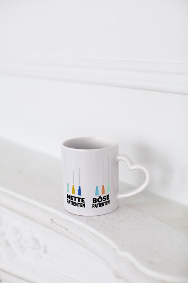 Krankenhaus Humor | Beruf Tasse | Arzt | Pfleger - Herzhenkel Tasse - Kaffeetasse / Geschenk / Familie