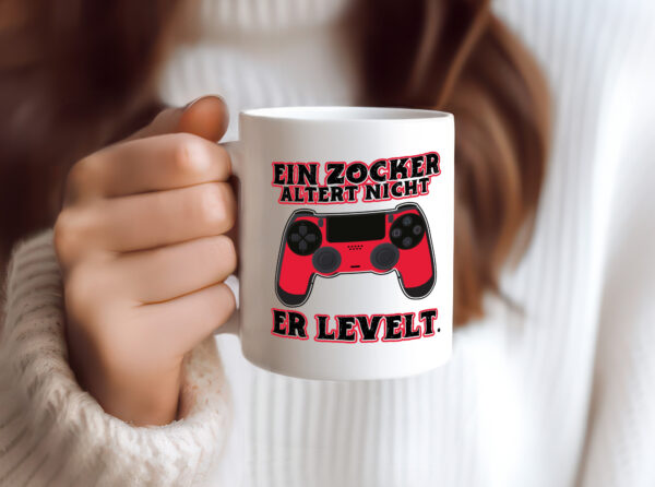 Zocker altern nicht - Tasse Weiss - Kaffeetasse / Geschenk / Familie