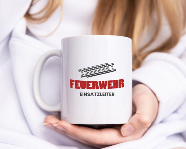 Feuerwehr Einsatzleiter | Feuerwehrmann | Feuerwehrfahrzeug - Tasse Weiss - Kaffeetasse / Geschenk / Familie