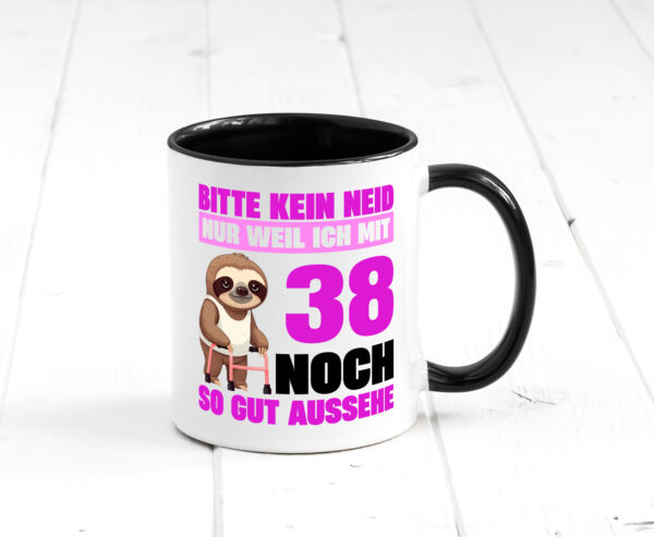 38. Geburtstag | Bitte kein neid | Faultier | 38 Jahre Farbige Tasse - Kaffeetasse / Geschenk / Familie
