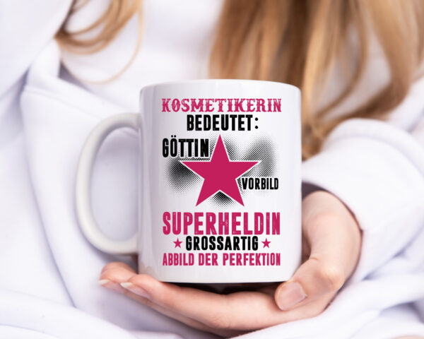 Bedeutung von Kosmetikerin | Kosmetik | Stylistin - Tasse Weiss - Kaffeetasse / Geschenk / Familie