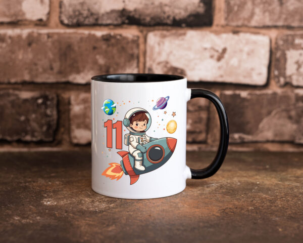 11. Geburtstag | 11 Jahre | Astronaut | Weltraum Farbige Tasse - Kaffeetasse / Geschenk / Familie