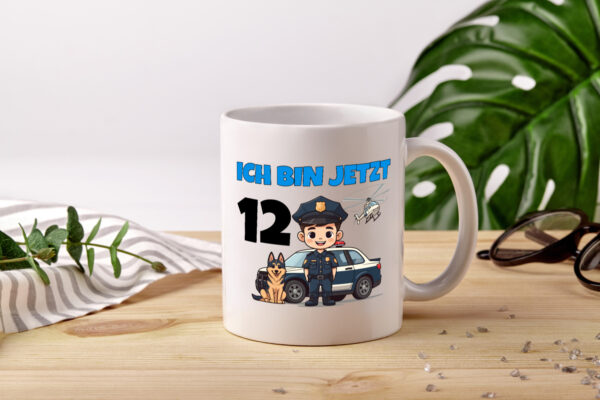 12. Geburtstag | 12 Jahre | Polizei Kind | Polizeiauto - Tasse Weiss - Kaffeetasse / Geschenk / Familie