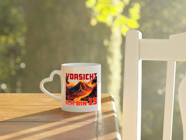 13. Geburtstag | 13 Jahre | Vulkanausbruch | Vulkan - Herzhenkel Tasse - Kaffeetasse / Geschenk / Familie