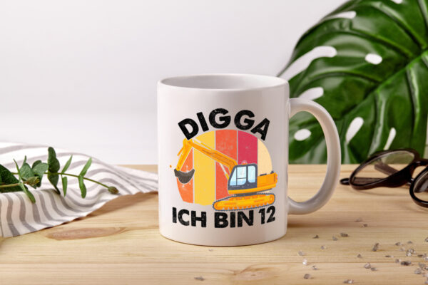 12. Geburtstag | 12 Jahre | Bagger | Digga - Tasse Weiss - Kaffeetasse / Geschenk / Familie