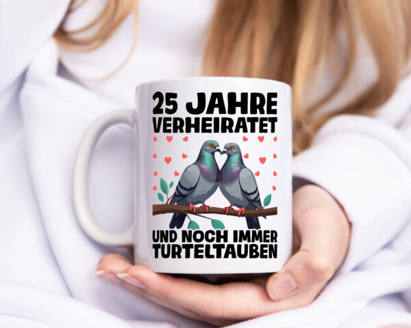 25. Jahre verheiratet | Turteltauben | Ehe | Ehepaar - Tasse Weiss - Kaffeetasse / Geschenk / Familie