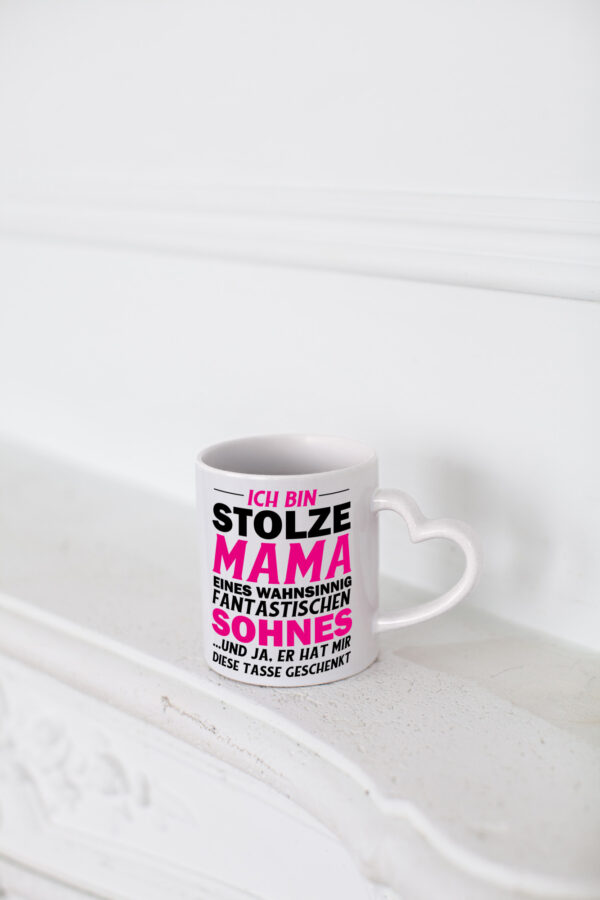 Stolze Mama - Herzhenkel Tasse - Kaffeetasse / Geschenk / Familie