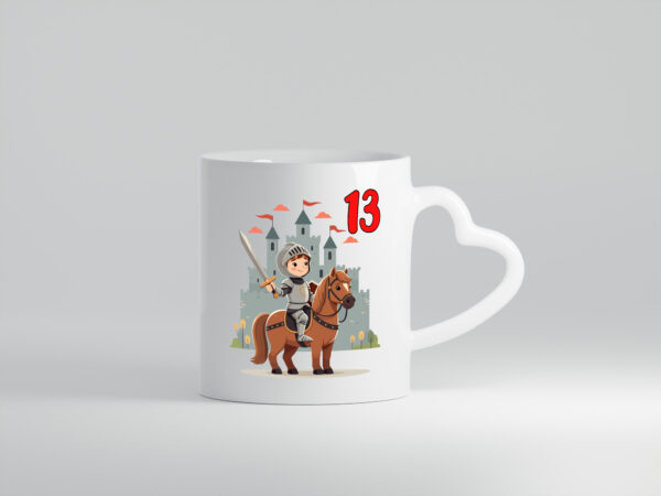 13. Geburtstag | 13 Jahre | Ritter | Junge | Schloss - Herzhenkel Tasse - Kaffeetasse / Geschenk / Familie