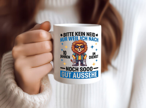 10 Jahre im Dienst | Arbeitsjubiläum | Arbeit - Tasse Weiss - Kaffeetasse / Geschenk / Familie