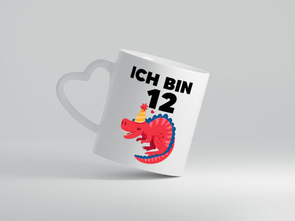 12. Geburtstag | Dino | Dinosaurier | 12 Jahre - Herzhenkel Tasse - Kaffeetasse / Geschenk / Familie